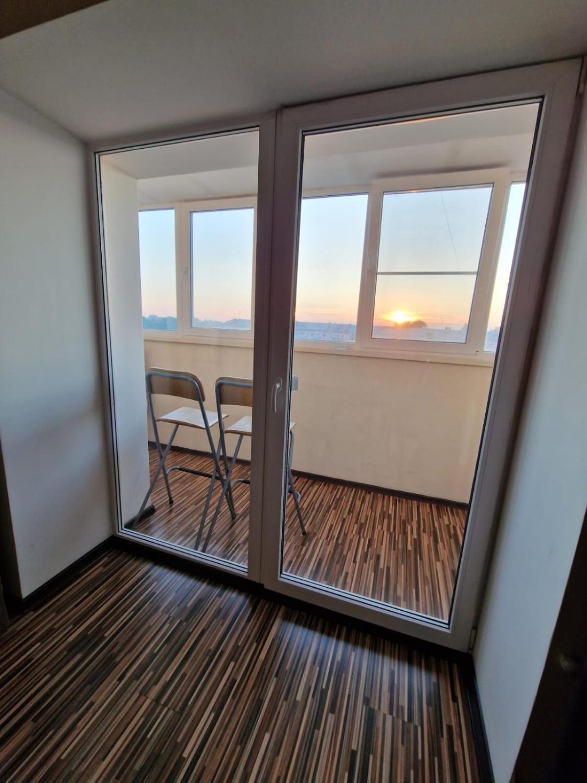 Apartment On Republic Square Ustʼ-Kamenogorsk المظهر الخارجي الصورة